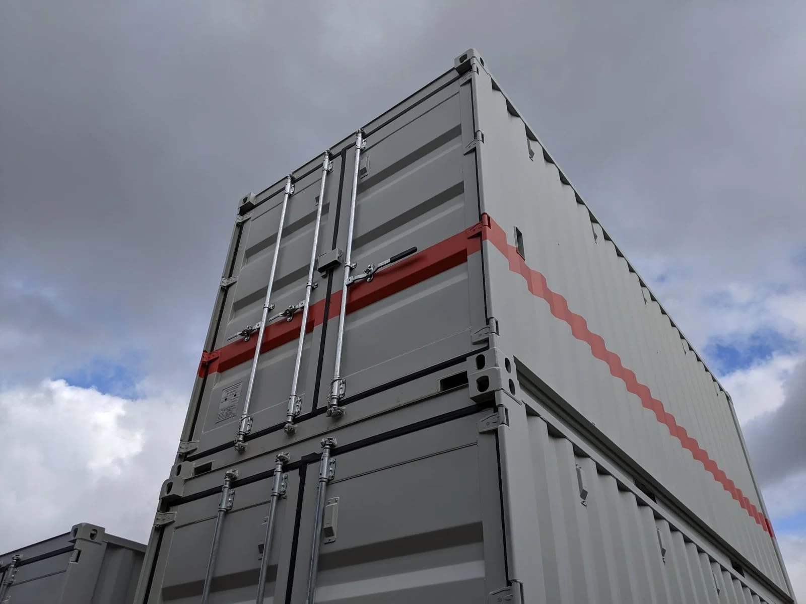 20Ft Workshop Containers With Shelves – Built for Durability and Performance
