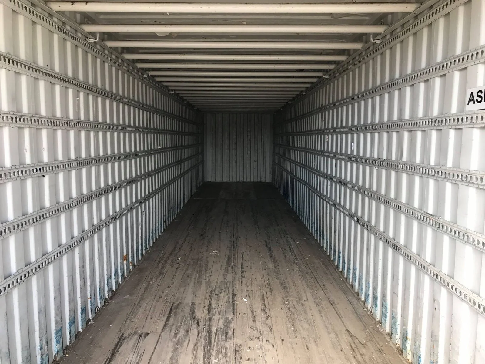 45ft Shipping Containers – Heavy-Duty, Affordable