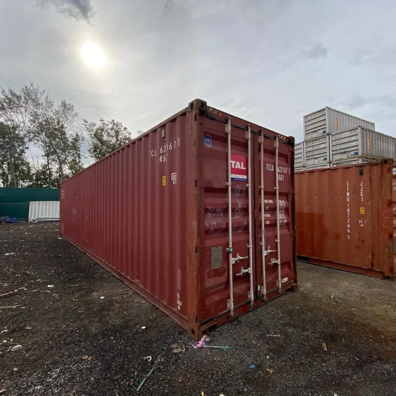 Clean 40ft Shipping Container.