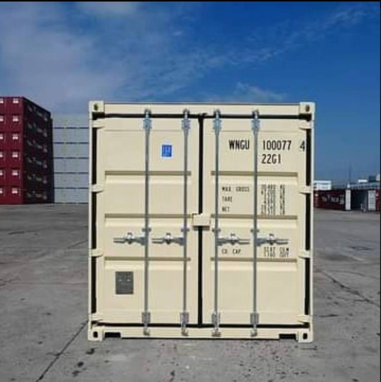 A container fitted with an open mesh floor above a bunded steel tray