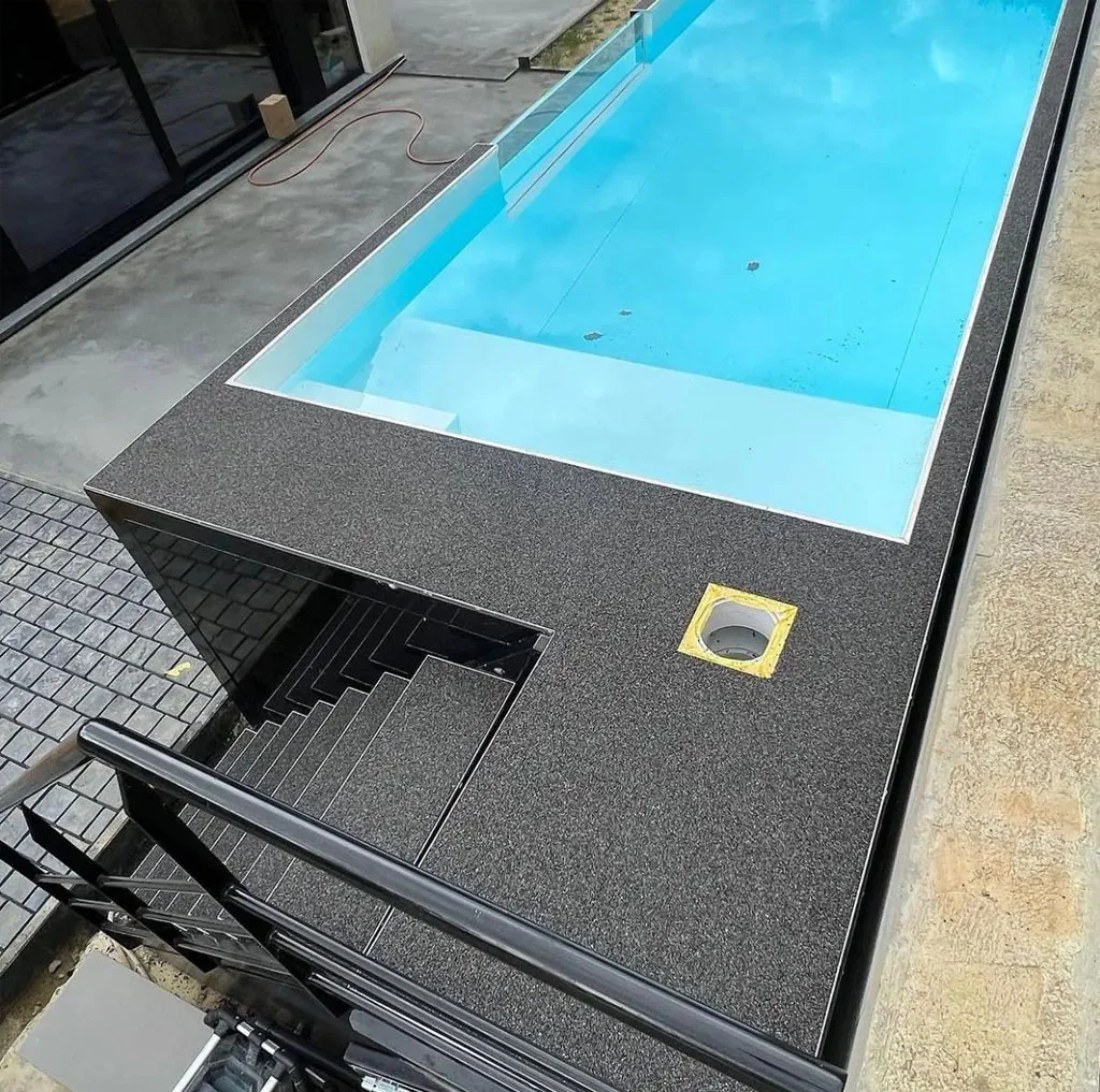 20 Ft Container Pool v2