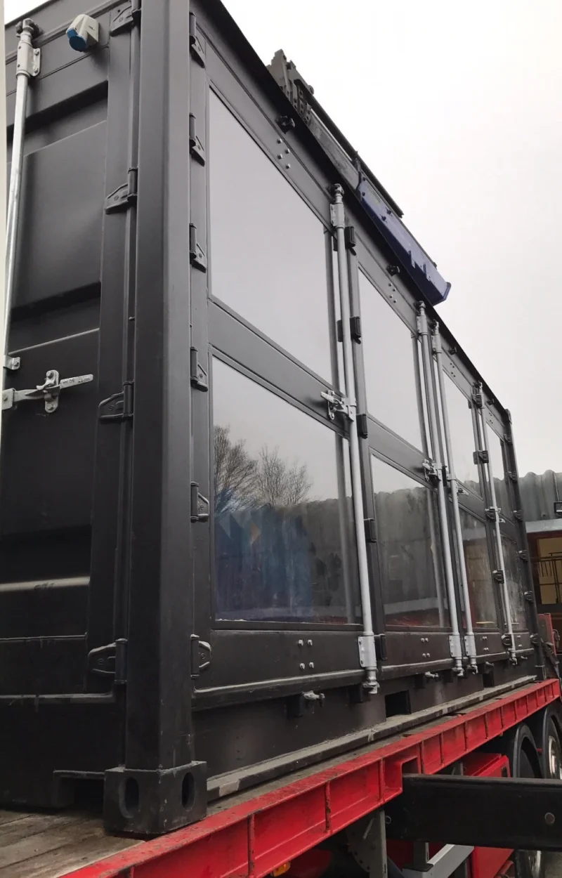 20ft Container With Glass Windows
