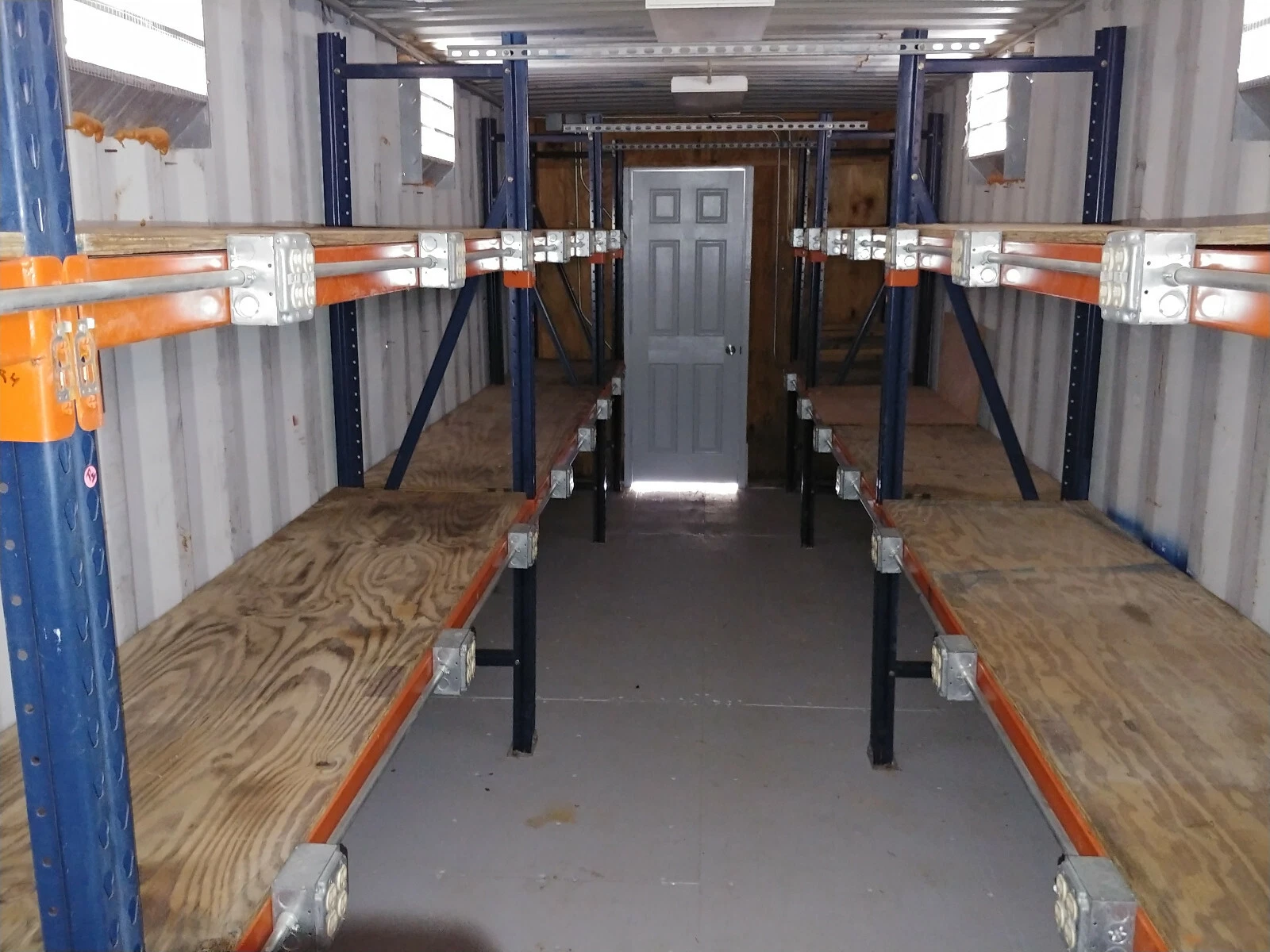 40 ft Container Shop – Climate Controlled Office + Inventory Storage / Racking