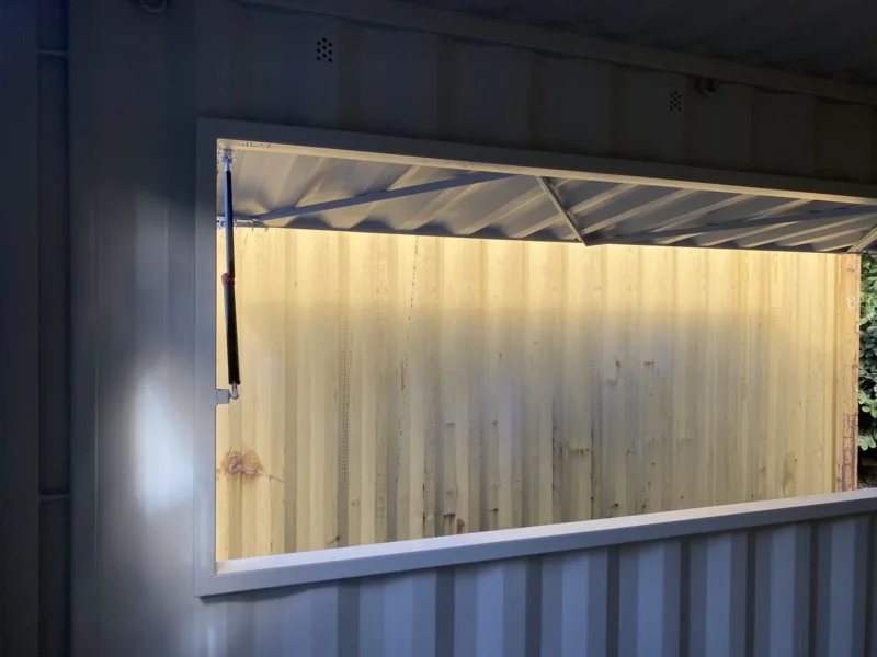 15ft Shipping ContainerBar/Kiosk/Stall/Pod