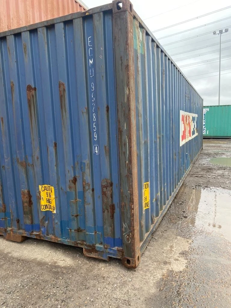 40ft shipping container in Stock Today