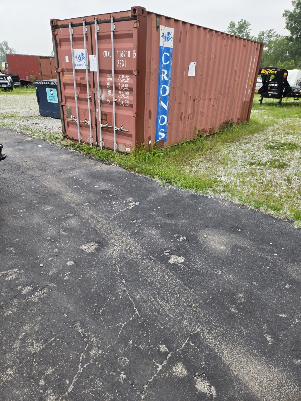 Durable and Affordable 20′ Storage Containers / Storage Pods