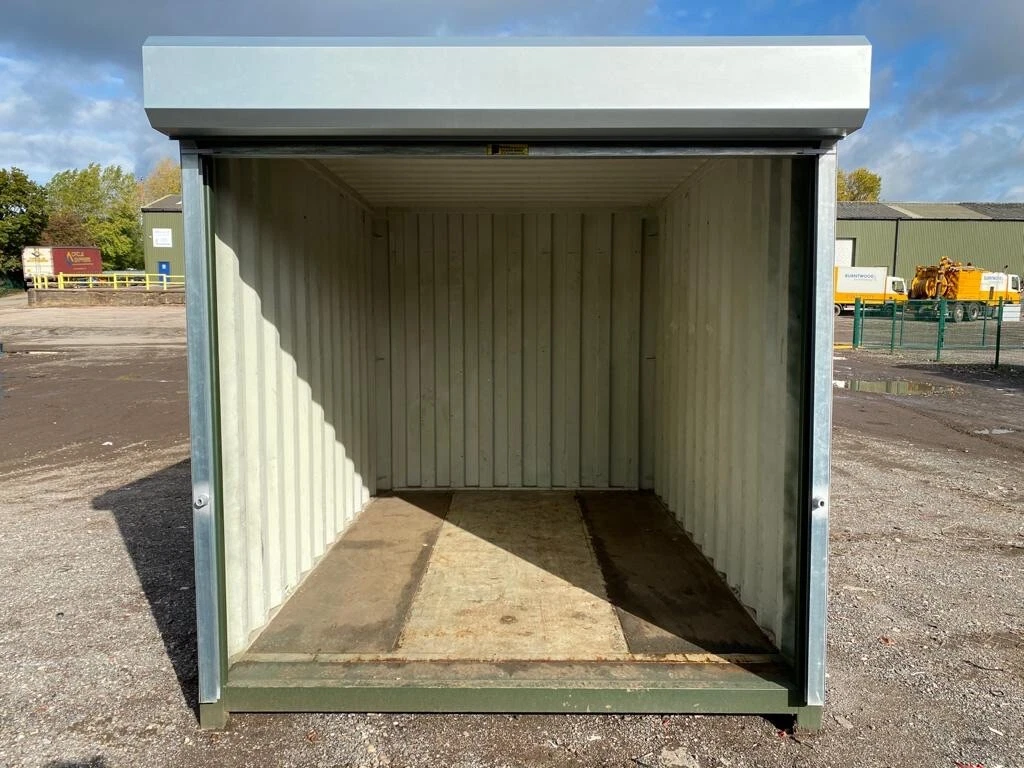 15×8 Ft Shipping Container With Anti Condensation Paint.