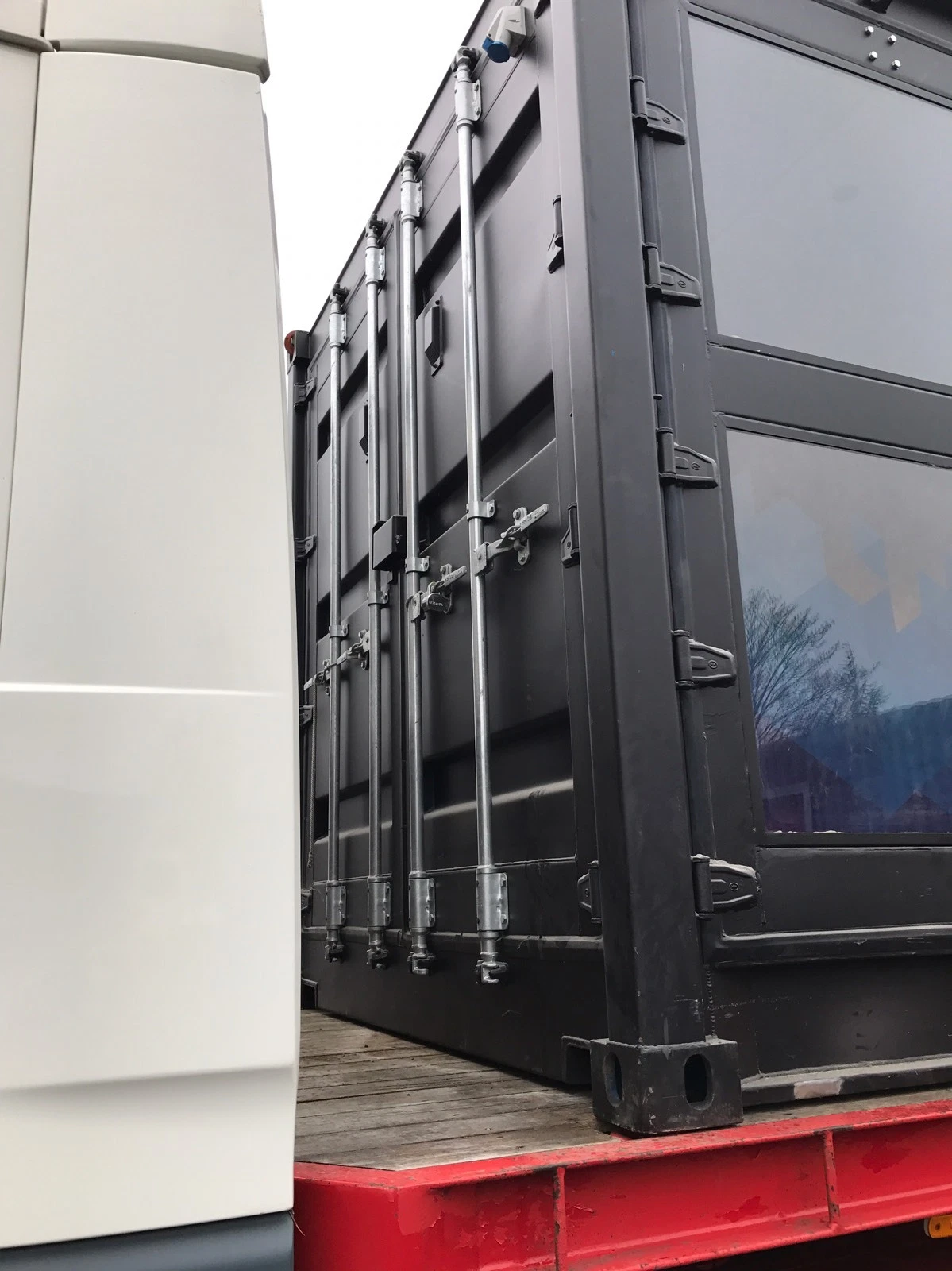 20ft Container With Glass Windows