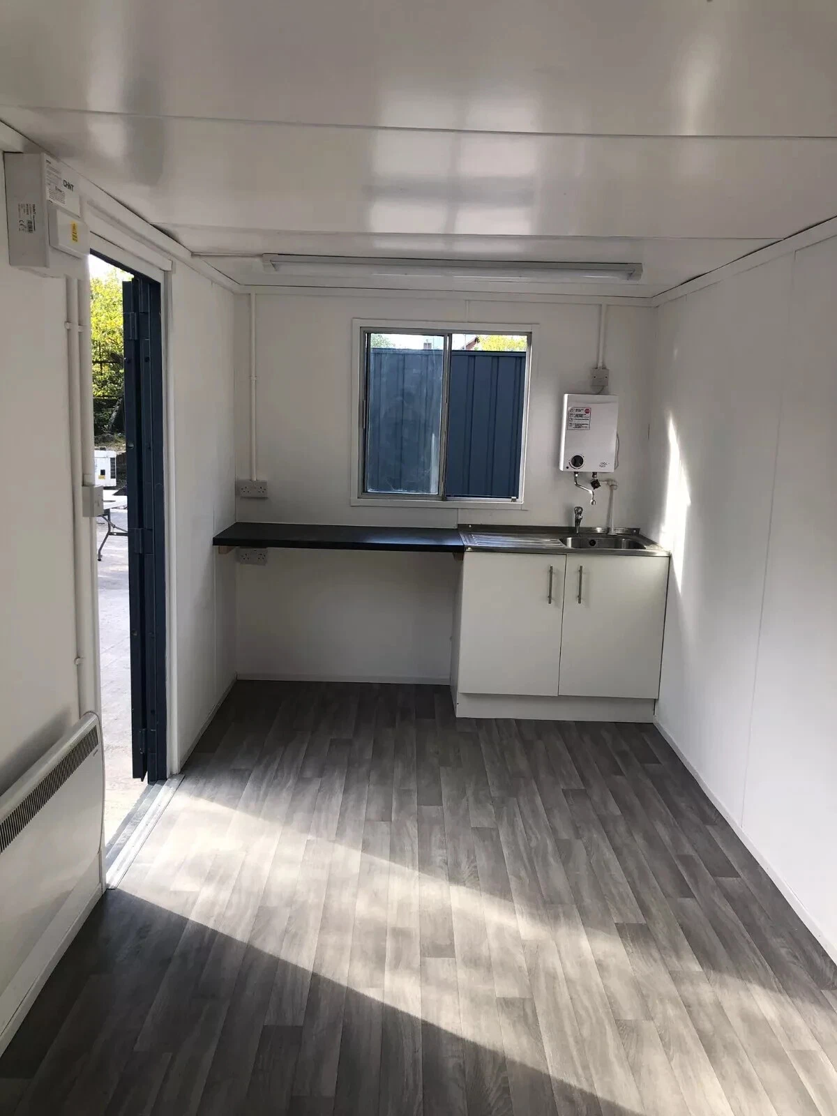 20FT X 8FT Office/Canteen/Toilet Anti Vandal/ Shipping Container