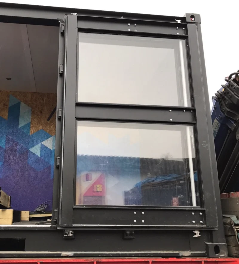 20ft Container With Glass Windows