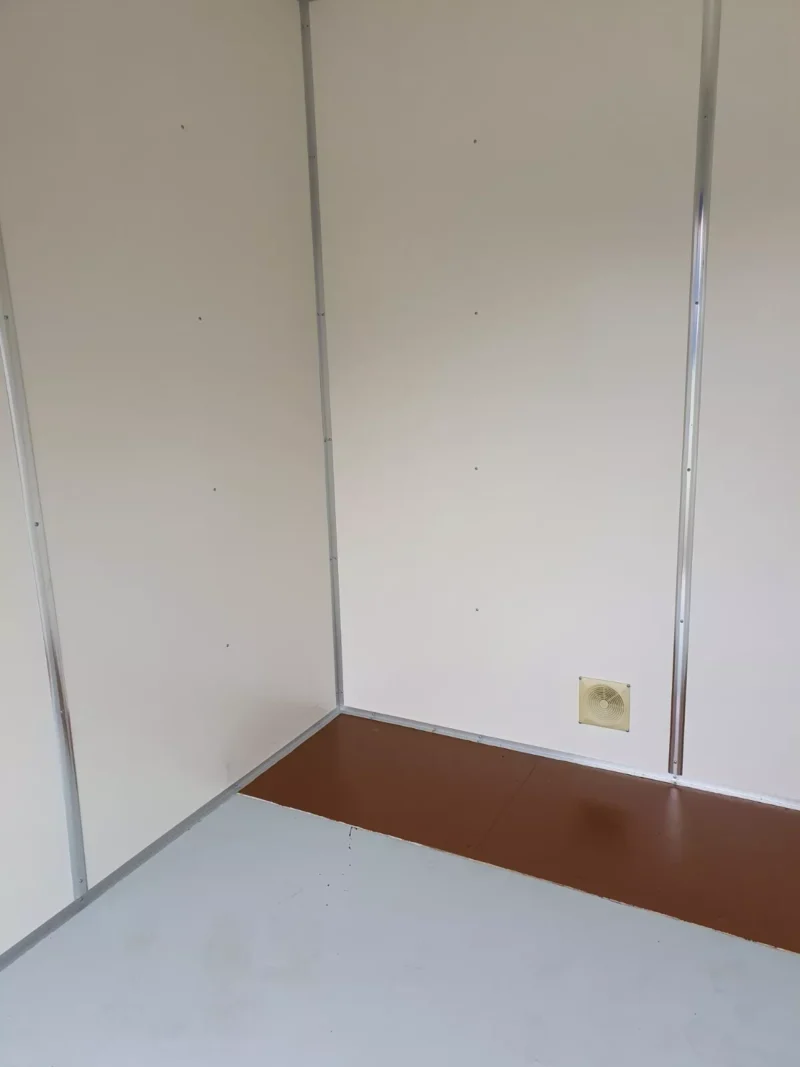 40ft Containers as Self Storage Rooms – Insulated – Ply Lined – Premium