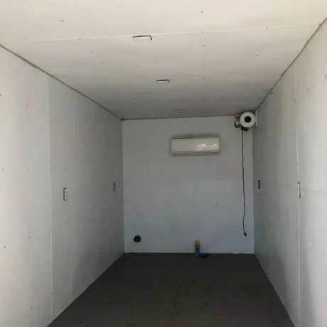 20 ft Insulated Shipping container Greenhouse