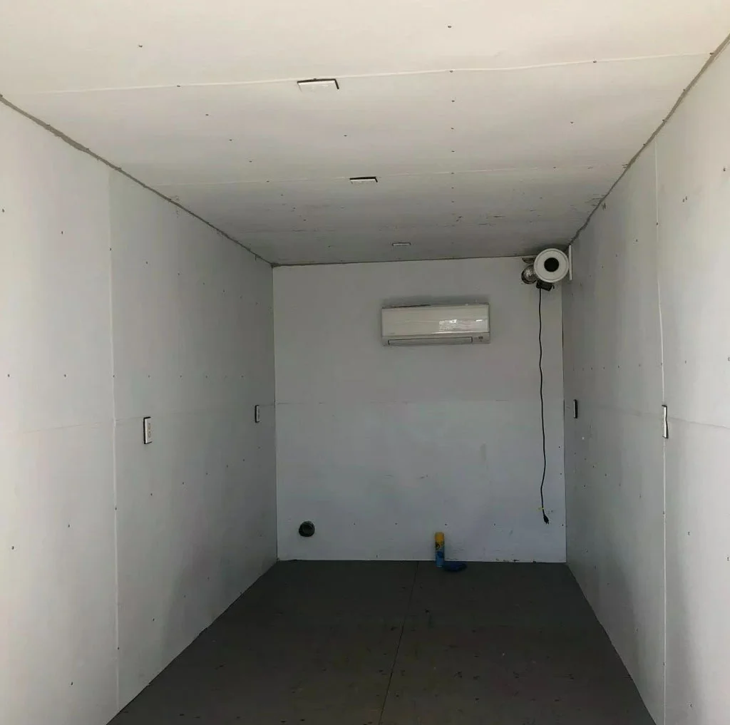 20 ft Insulated Shipping container Greenhouse