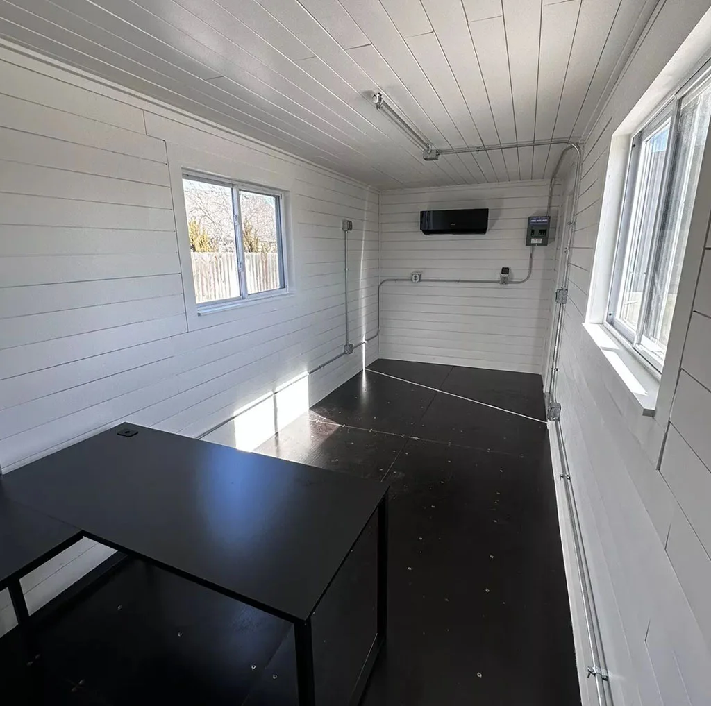 20 ft 20’ Slate Gray Shiplap 120V Shipping Container Office Minisplit