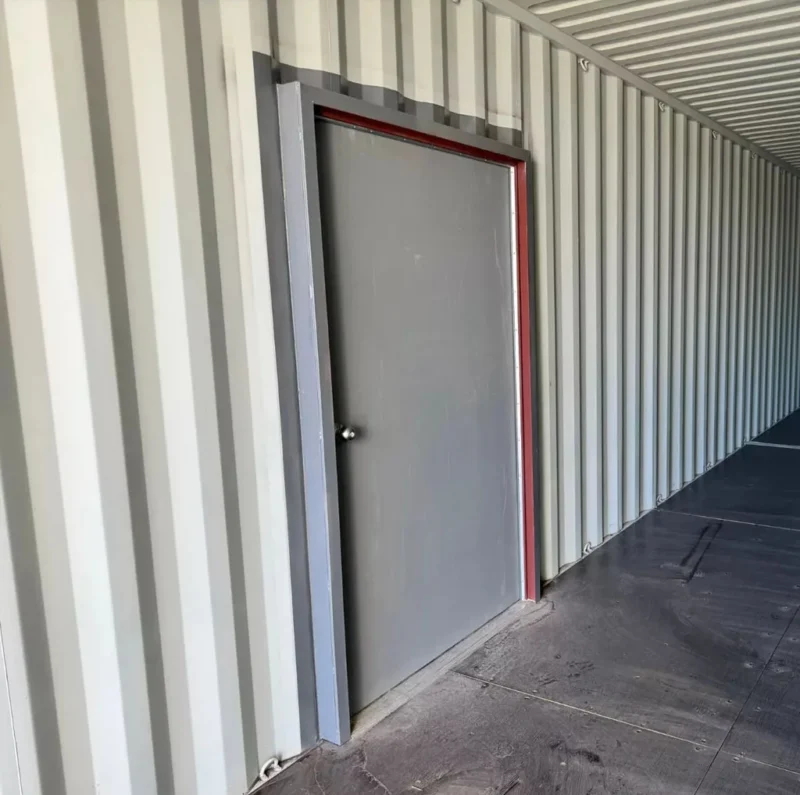 40ft shipping container with man door