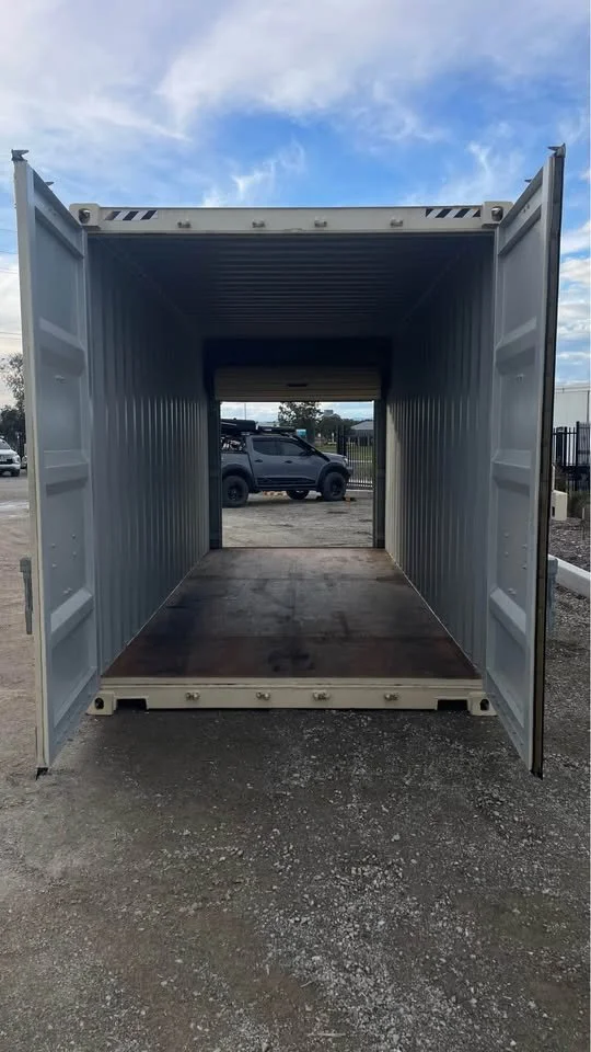 20ft HC Shipping Container with Rollup Door – Extra Height, Secure & Easy Access